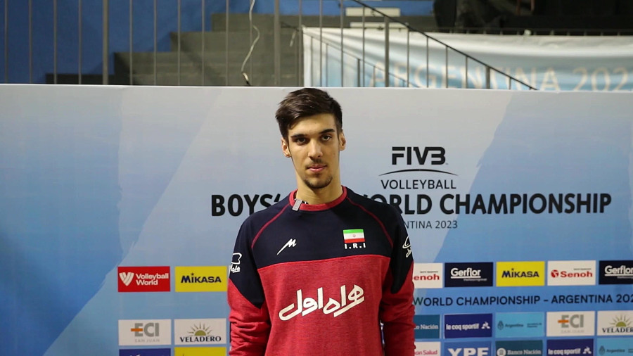 عکس سید متین حسینی والیبالیست