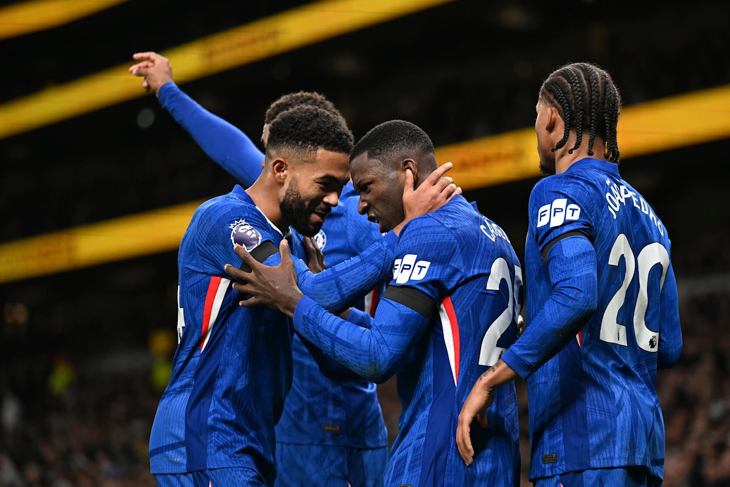 نتیجه نهایی چلسی و قرهباغ نتیجه نهایی چلسی و قرهباغ