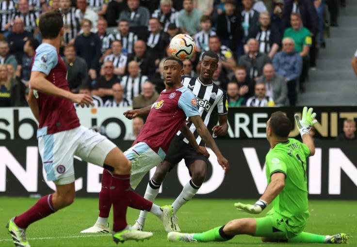 ترکیب احتمالی وستهم مقابل نیوکاسل