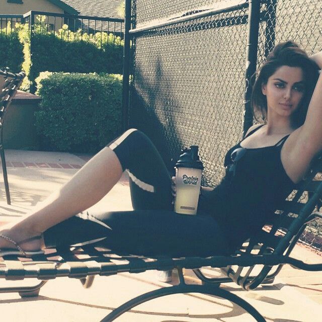 عکس سکسی در استخر عکس سکسی در استخر